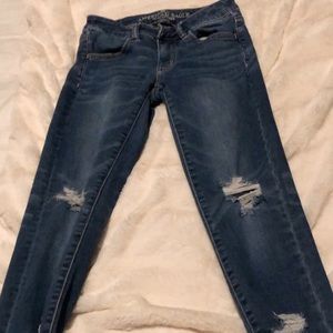 american eagle, ripped jeans. size 24 waist